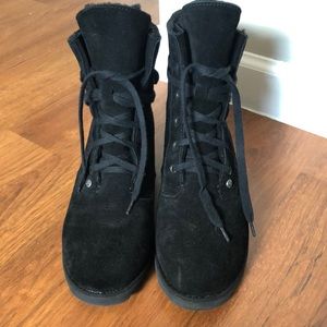 Bearpaw Wedge Fleece- lined Boots